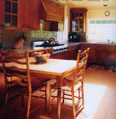 HƯỚNG BẾP ảnh hưởng rất lớn đến TÀI LỘC, VẬN MAY trong nhà, muốn làm ăn phát đạt, gia chủ nhất định không được chủ quan | Tử Vi Cổ Học