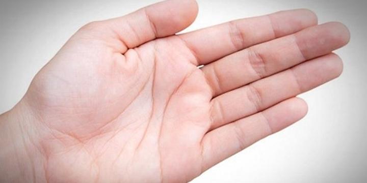 Khe hở giữa các ngón tay tiết lộ điều gì về tài vận của bạn? | Tử Vi Cổ Học