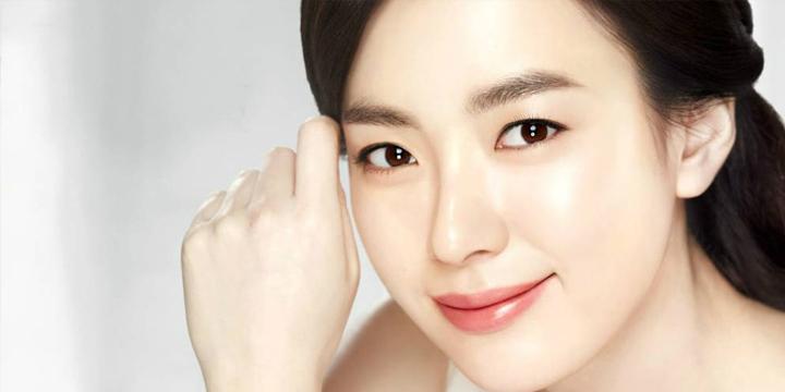 Nốt ruồi trên má bạn gái có ý nghĩa gì? | Tử Vi Cổ Học