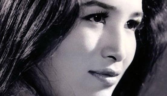 Hãy giữ thần mắt ấm áp và dịu dàng | Tử Vi Cổ Học